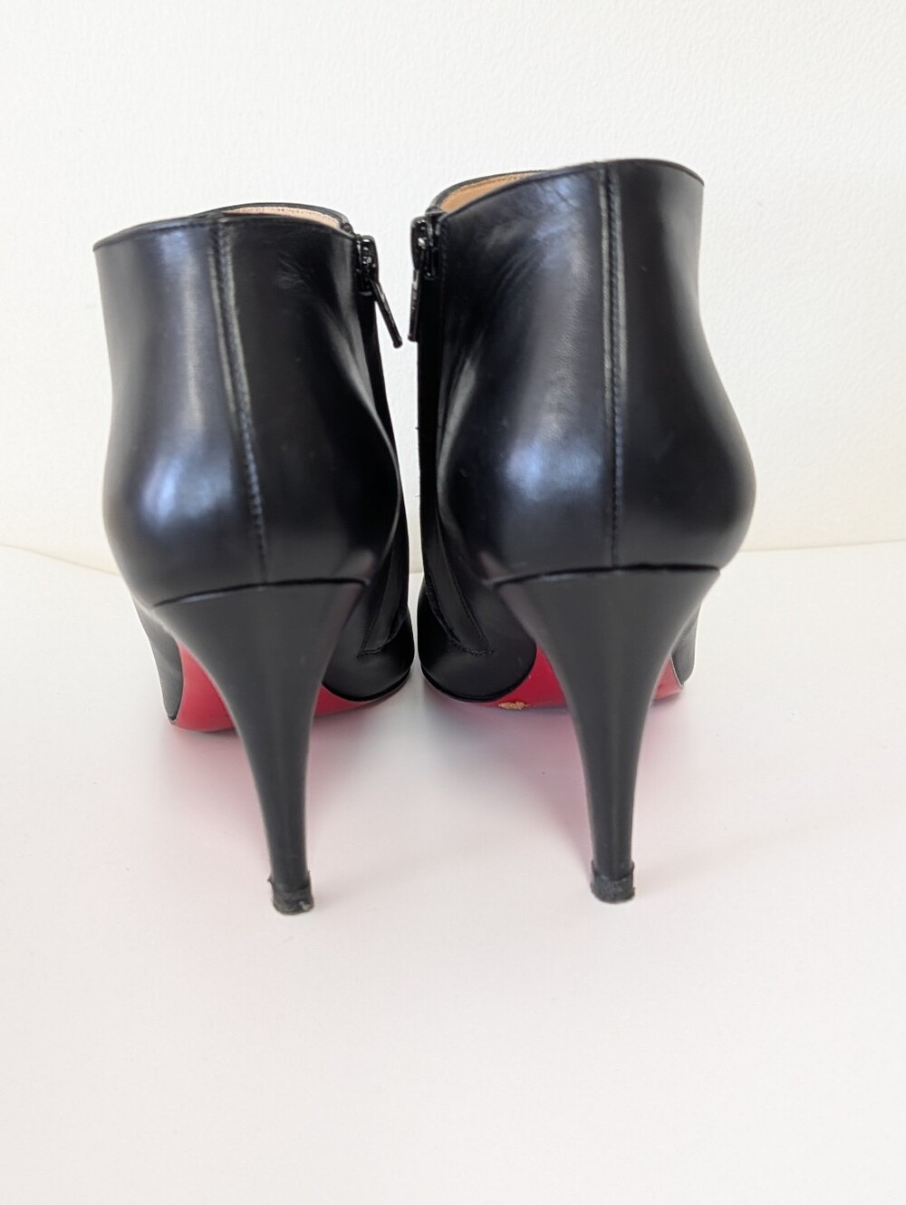 Christian Louboutin 85mm Belle Ankle Black Leather Boot Size 37.5 - Picture 5 of 8